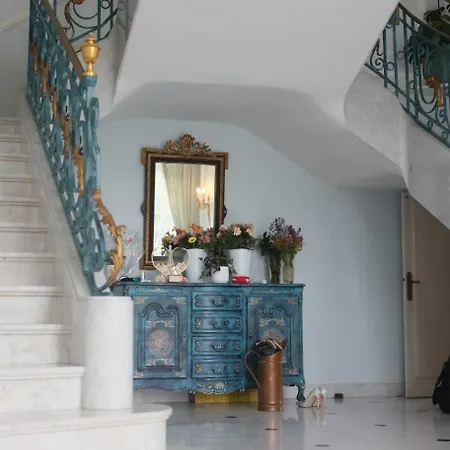 D Hotes Dans Maison Bourgeoise Douce France
