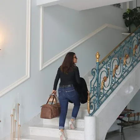 D Hotes Dans Maison Bourgeoise Douce France Guest house Millau