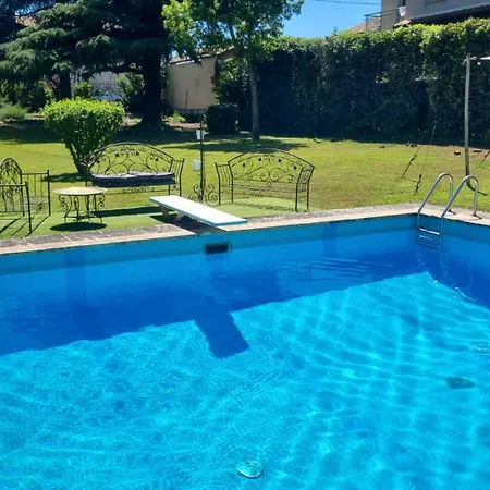 Guest house D Hotes Dans Maison Bourgeoise Douce France 3*